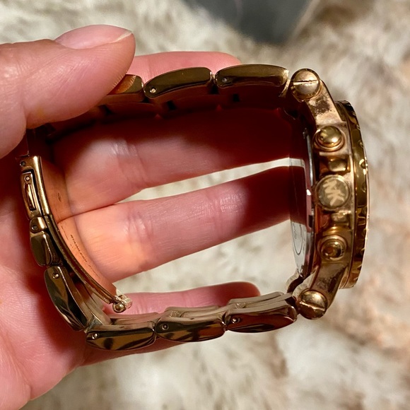 Michael Kors Dylan MK541 - Picture 3 of 5